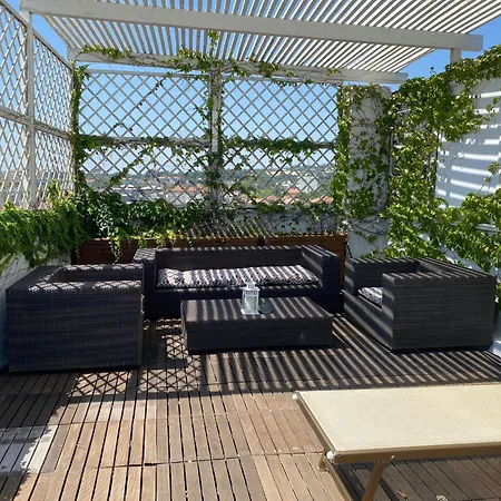 Hotel Pianob - Breakfast & Bar