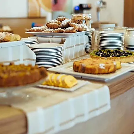 Pianob - Breakfast & Bar Hotel Senigallia