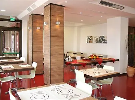 Pianob - Breakfast & Bar 3* Senigallia